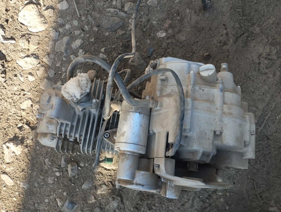 Двигатель 250куб