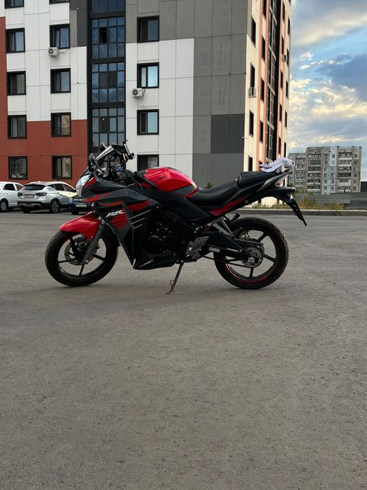 Продам мотоцикл Racer sky way 300cs