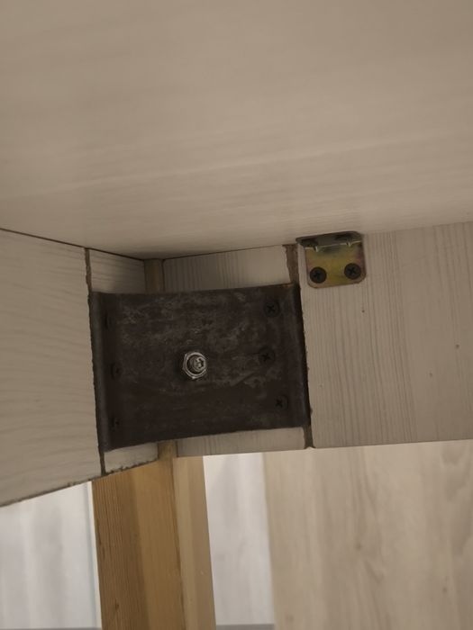 Стол кухонный продам