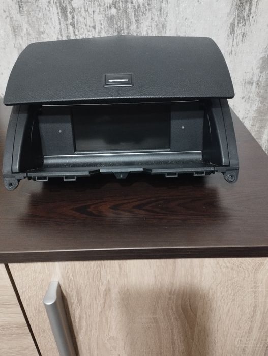 Мултимедия за mercedes 220 c 2011г.