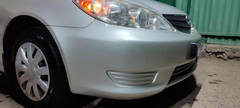 Тойота  USA бампер