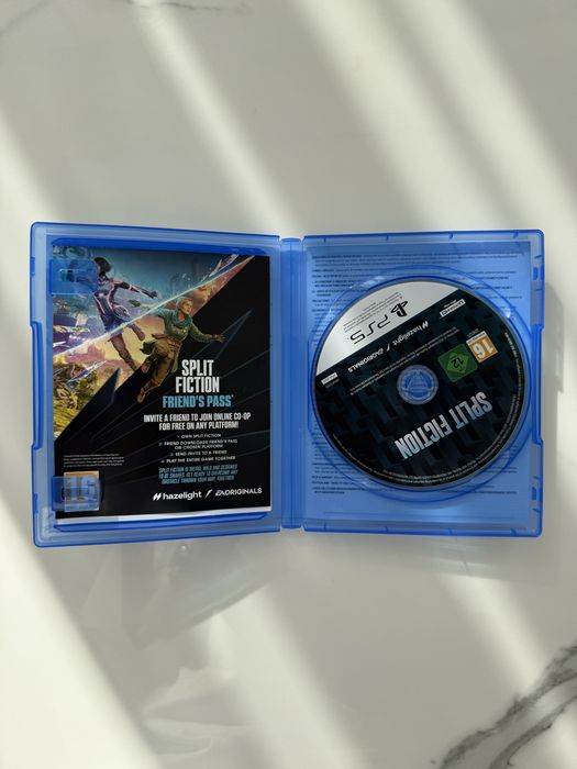 Split Fiction PS5 EN б/у (продажа или обмен)