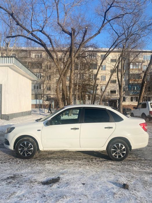 Продам Лада Гранта фл