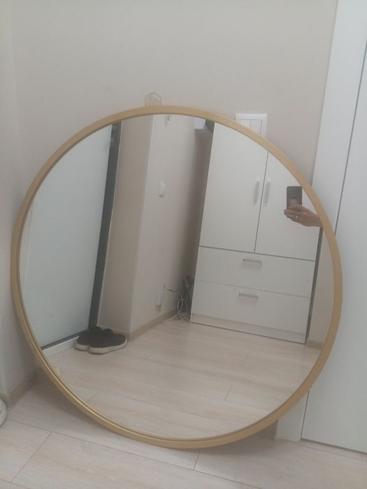 Продается зеркало