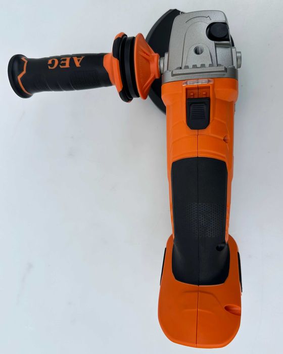 Нов комплетк от ъглошлайф AEG BEWS 18-125X и винтоверт AEG BSB18C2