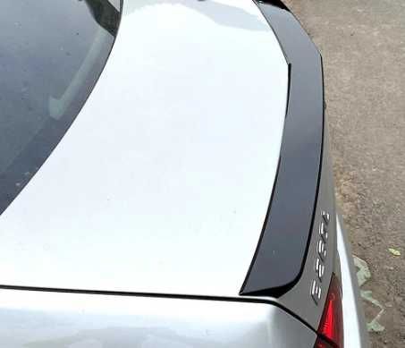 Спойлер Mercedes W212 Roof 2008 - 2015 AMG Мерцедес тунинг броня лип крило за багажник тунинг spoiler добавка лип сплитер лайсна нож