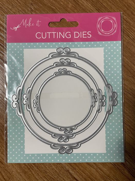 Нови щанци за изрязване 10/11х10/11 см.