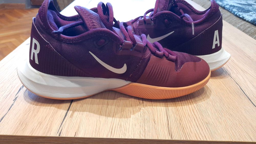 Дамски маратонки Nike AIR MAX