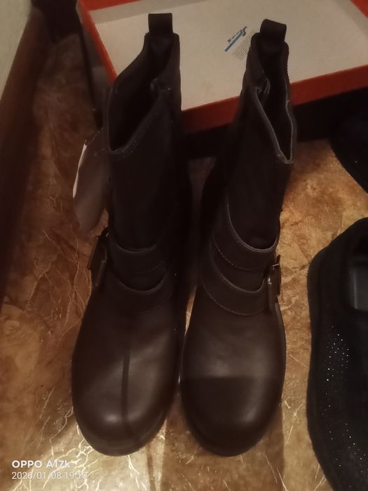 Ботинка зима и осенний