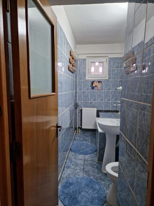 Apartamentu 2 camere de închiriat