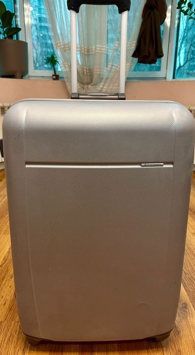 Дорожный чемодан Samsonite