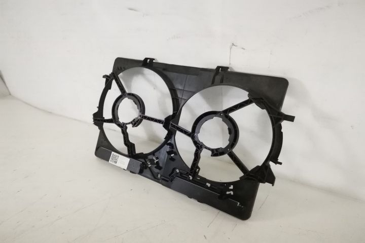 Suport GMV Electroventilator Original In Stare Buna Audi A4 B8/8K 2007