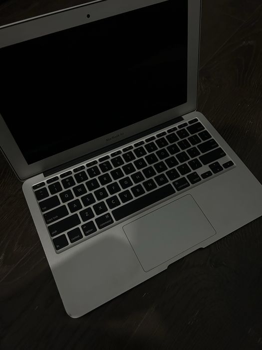 macbook air 11, 2010 года