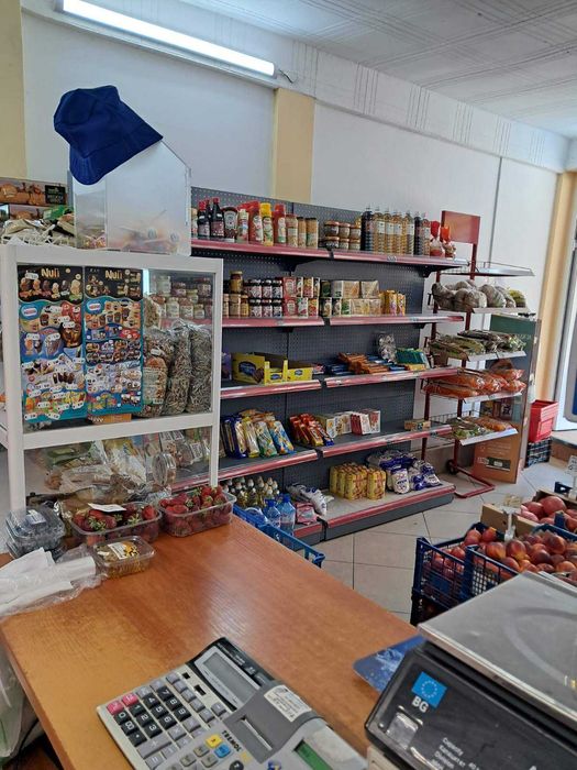 Дава се под наем Магазин в Свети Влас - 65 кв.м за 5984.34 € - Снимка #1