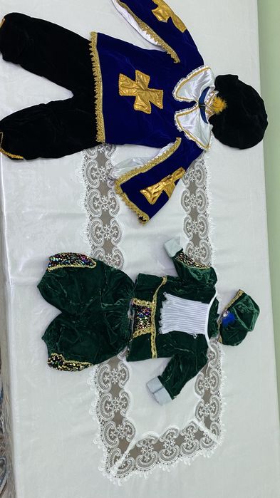 Жаңа жылдық киімдер балаларға