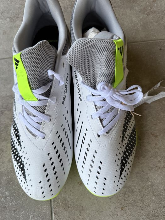 Vand adidas fotbal sala