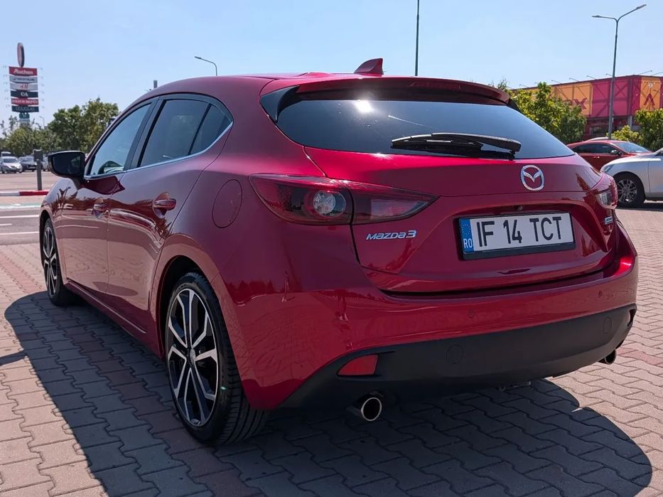 Mazda 3 2015 benzină, 8.999 € — imagine 2
