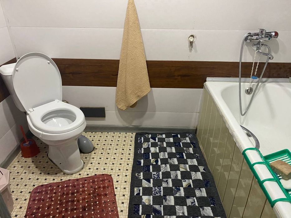 Uchaska nazarbek 4honali uy sotiladi