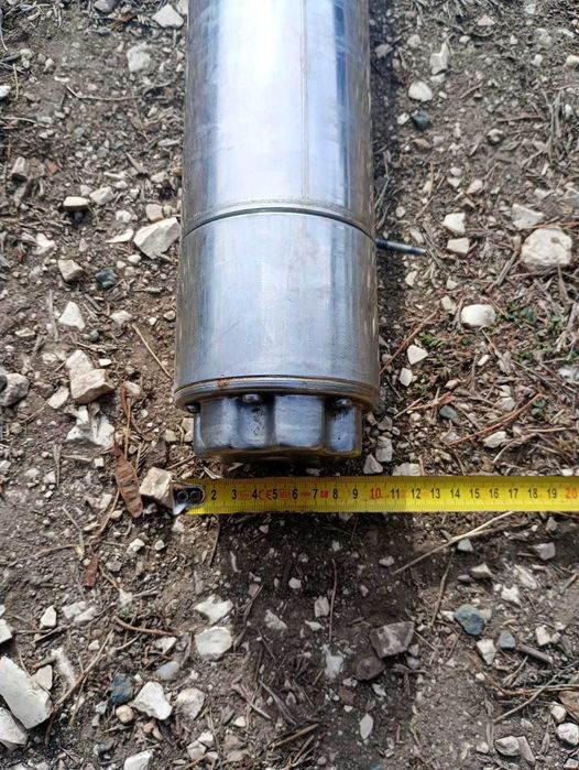 Pompa submersibila trifazata