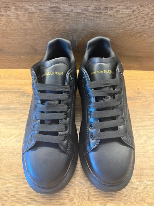 Pantofi Alexander McQueen