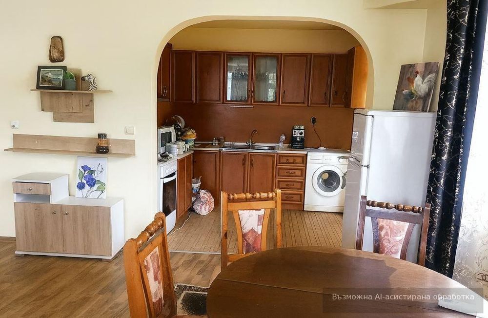 Тристаен апартамент в района на Бриз!