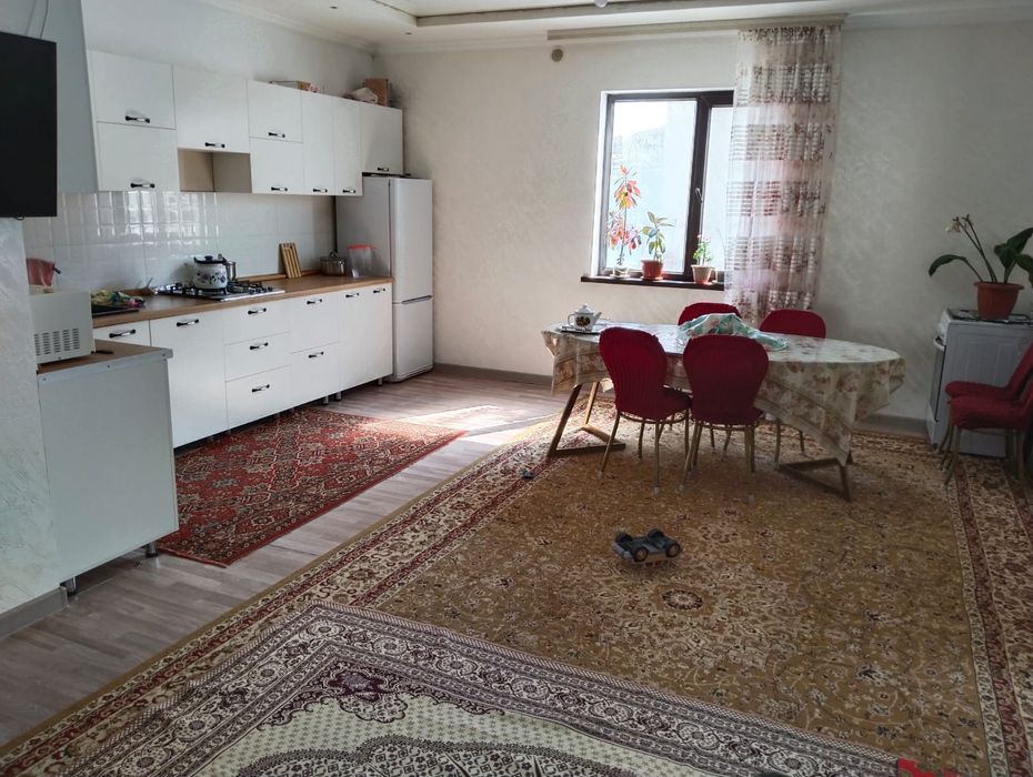 Үй сатылады 10х10