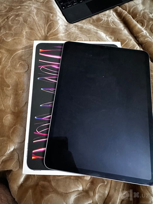 Ipad pro m2 128gb, 94%, ideal, korobkasi + Magic Keyboard (original)