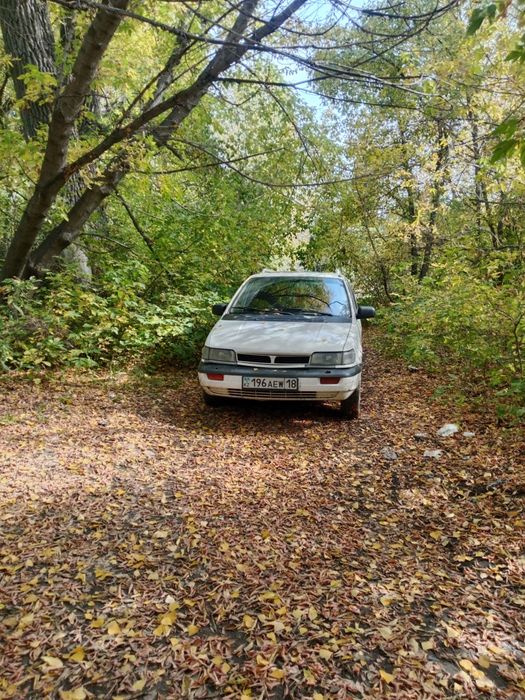 продам Митсубиси Спец Вагон