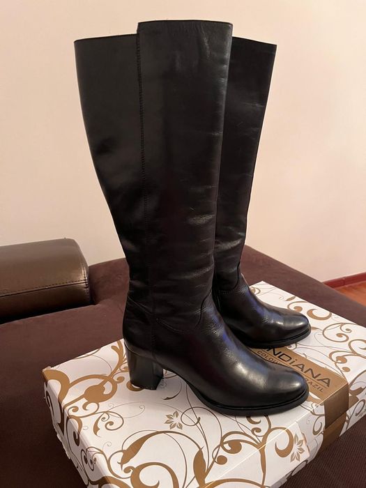 Продается женские сапоги за 70 тыс