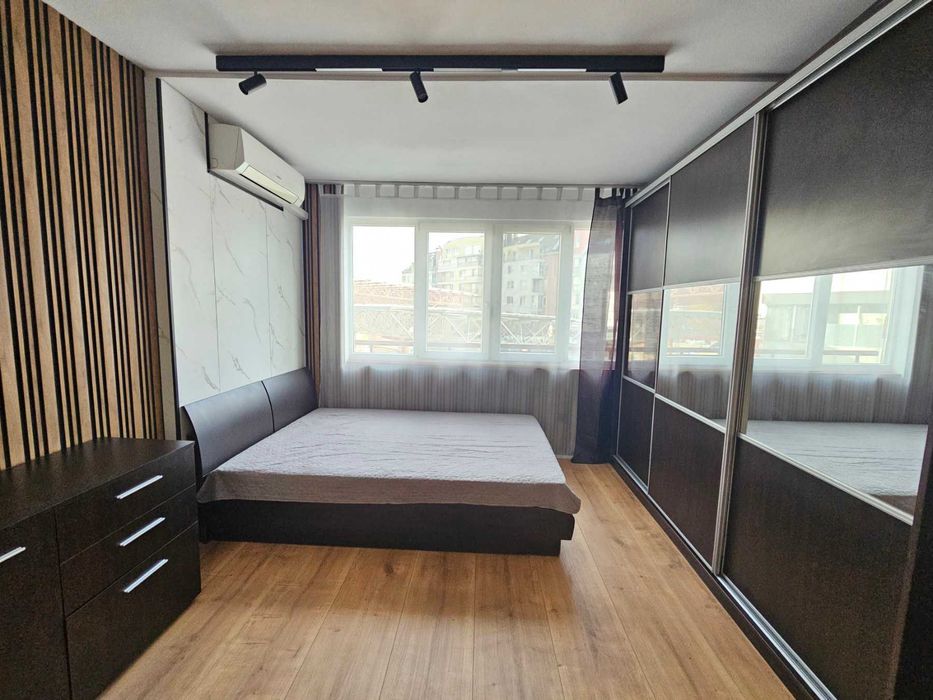 Продава се Двустаен апартамент в София, Кръстова вада - 53 кв.м за 3489 €/кв.м - Снимка #3