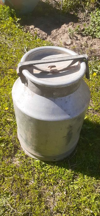 Продам алюминиевую флягу