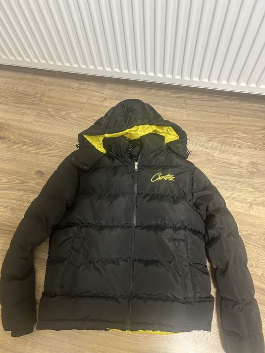 Продавам яке на corteiz