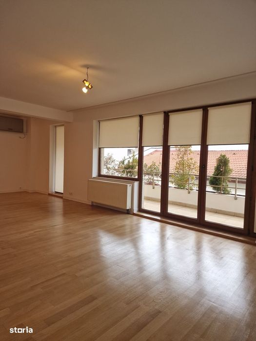 Cartierul Francez/ Nordului 4 camere 220 mp