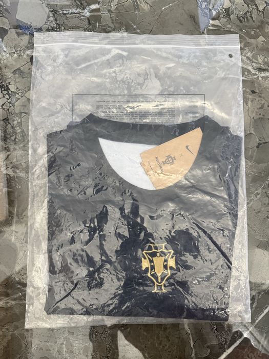 Portugalia Black