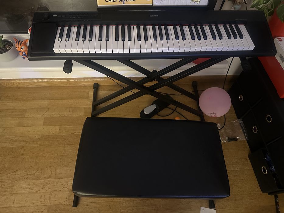 Yamaha Piaggero + Scaun + Stativ + Pedală Sustain