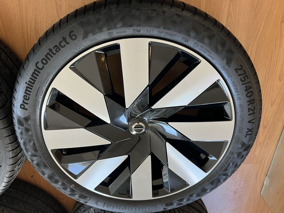 Jante vara noi complete 21inch Volvo XC90 Ultimate Dark R 275 40 21 An2025