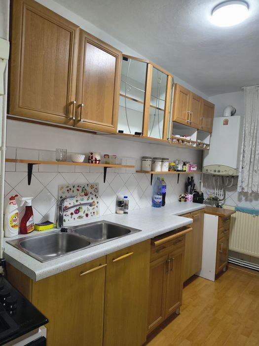 Mobila de bucătărie