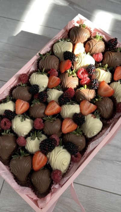 Клубника в  Шоколаде супер Акция