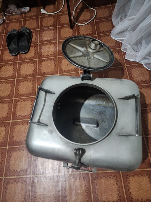 Алюминиевая емкость пищевая