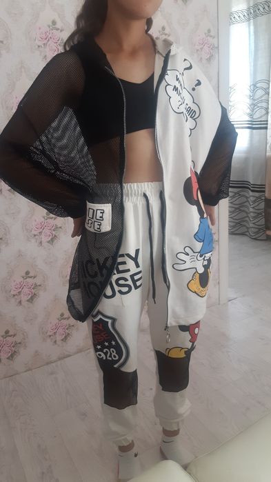 Продам спорт.кастюм