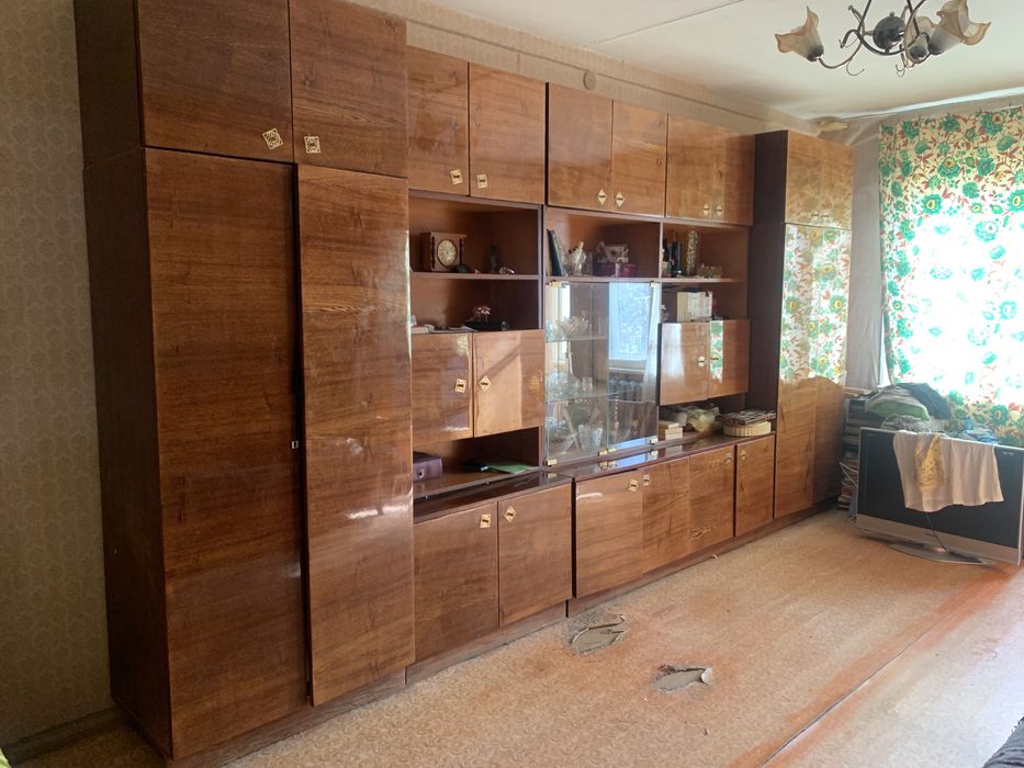 Отдам  стенку бесплатно