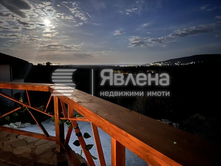 Продава се Къща в с. Генерал Кантарджиево, Област Варна - 633 кв.м за 443 €/кв.м - Снимка #11