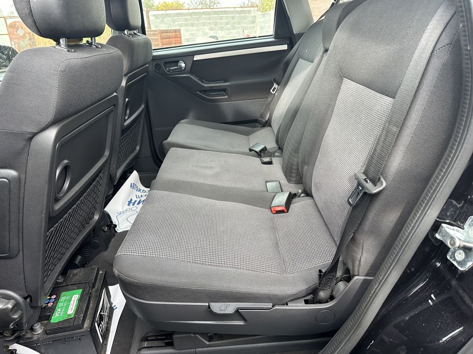 Опел Мерива 1.7 дизел 2004 Г само на части