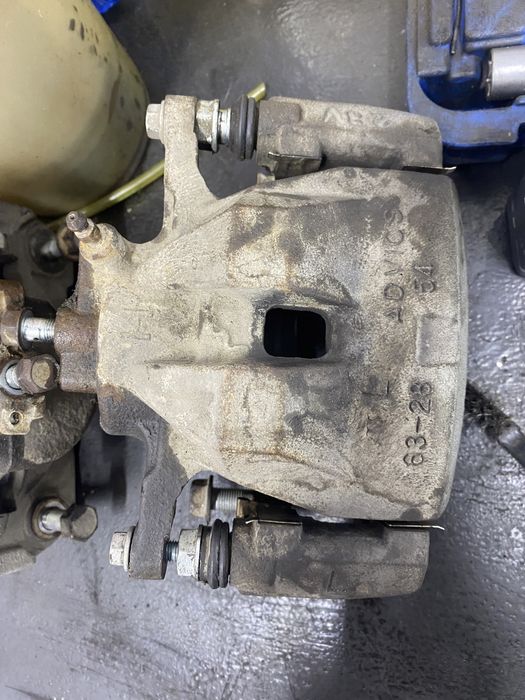 Суппорта камри 40-50.