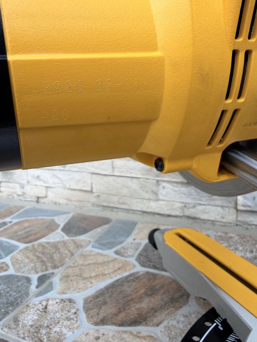 Circular Dewalt staționar Dewalt 2026