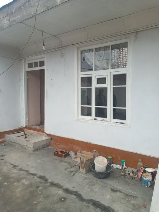 Taxta eshik romlar sotiladi