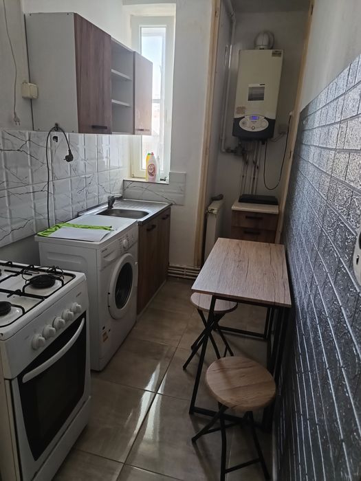 Apartament 2 camere cu balcon