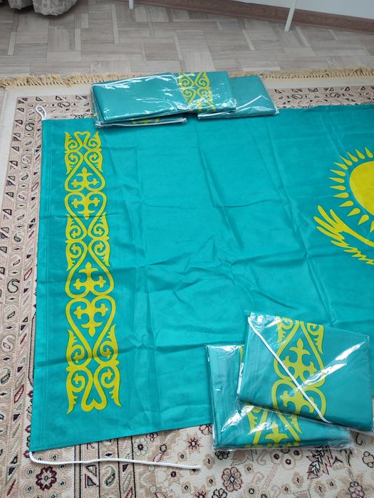 Флаг Казахстана новые, в упаковке.