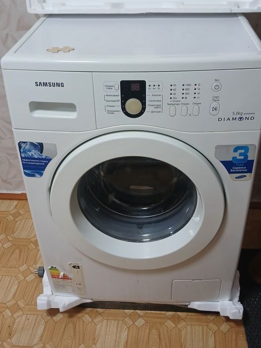 Продам стиральную машинку
