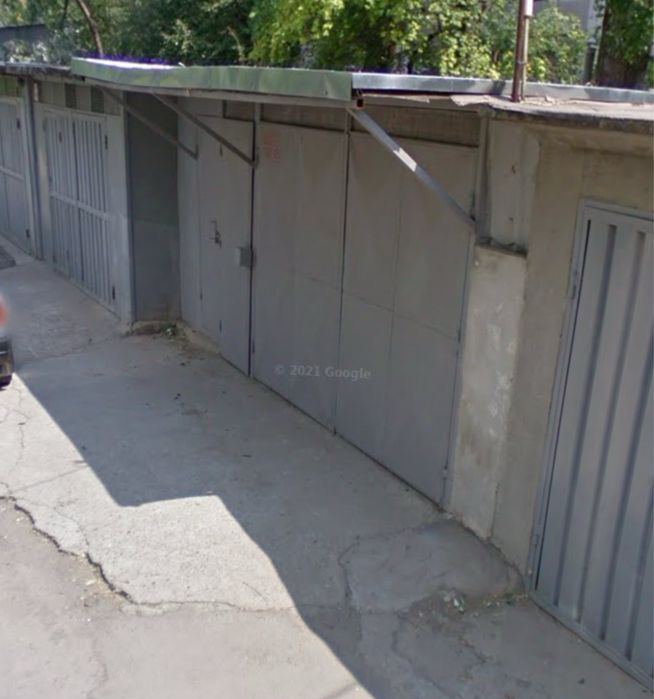 Inchiriez garaj Tiglina 2 bloc E7